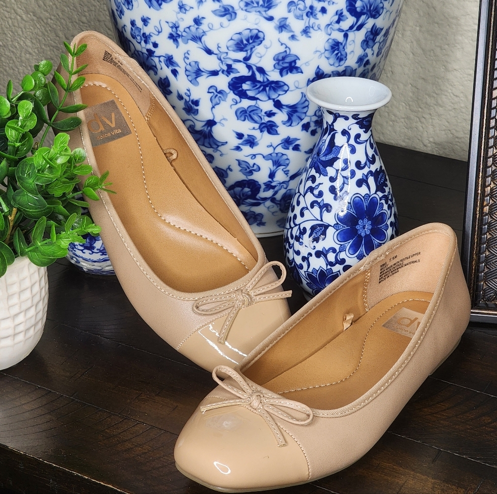 DV Dolce Vita Women's Leather Tan Cap-toe Bow Ballet Flats Size 10